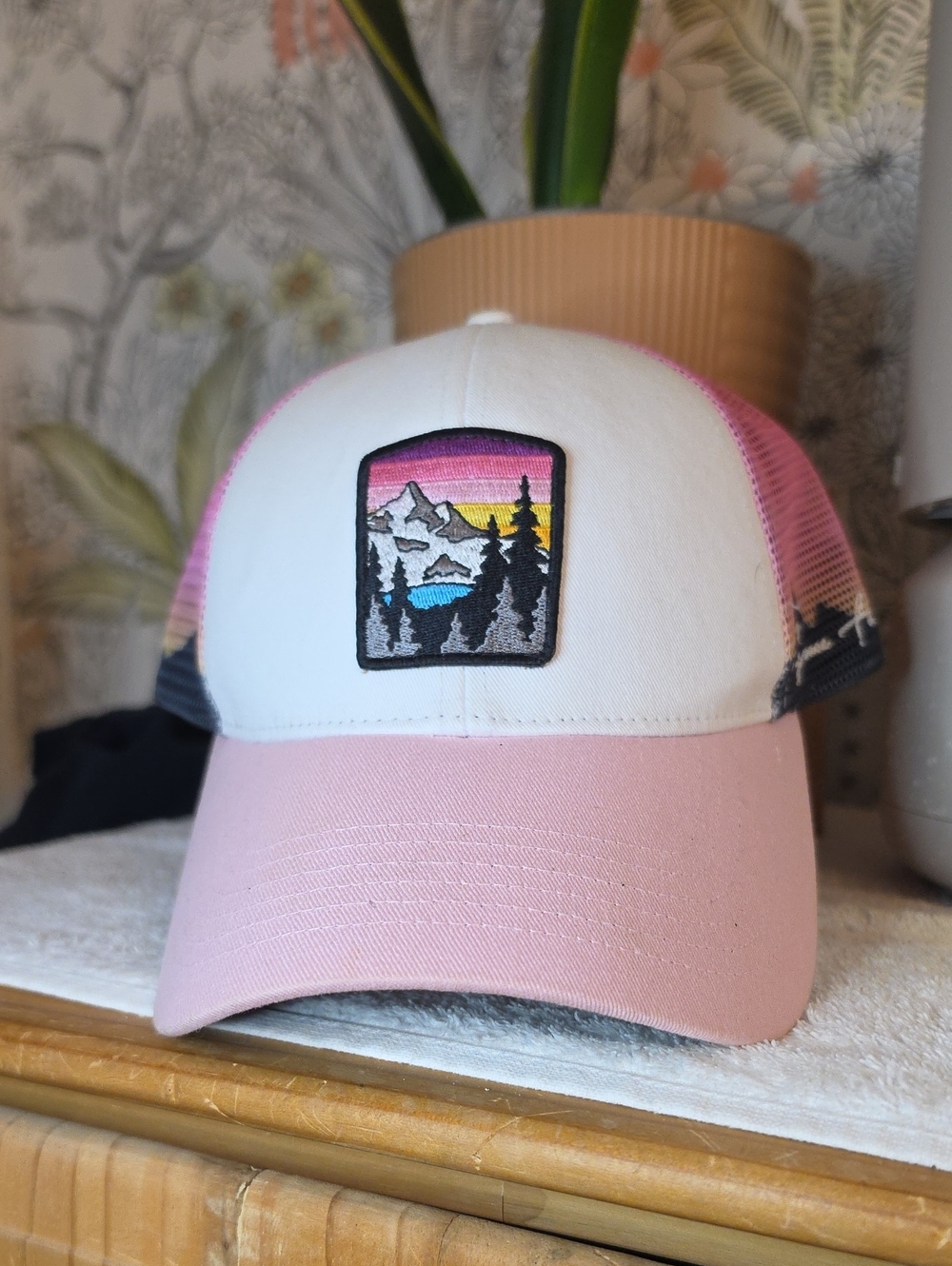 Grace FOLLY WOMENS Gray and Pink Trucker Hat with Signature Logo